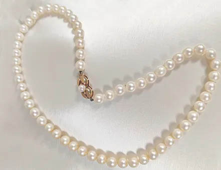 Akoya - Perlencollier, 585 Gold.