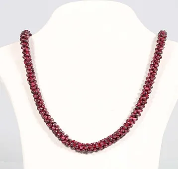 Granat-Perl-Schlauch Kette.