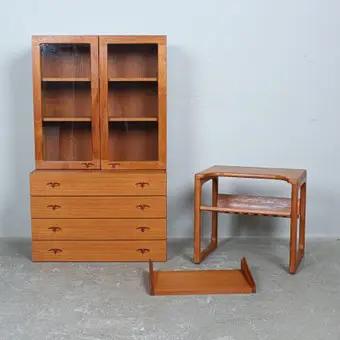 H.W. KLEIN. ATTRIBUTED. Cabinet, newspaper stand by BR Møbler, shelf, teak, 1960s, Denmark (4).