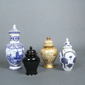 Lot de vases couverts de différentes hauteurs et motifs (4).