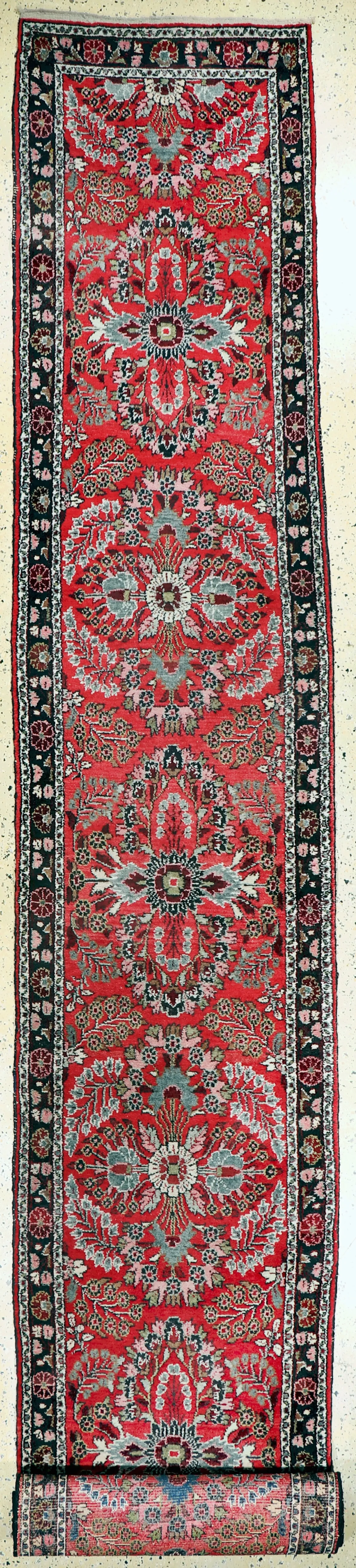 Sarogh oud, Perzië, midden 20e eeuw, wol op katoen, ca. 610 x 82 cm, EHZ: 2