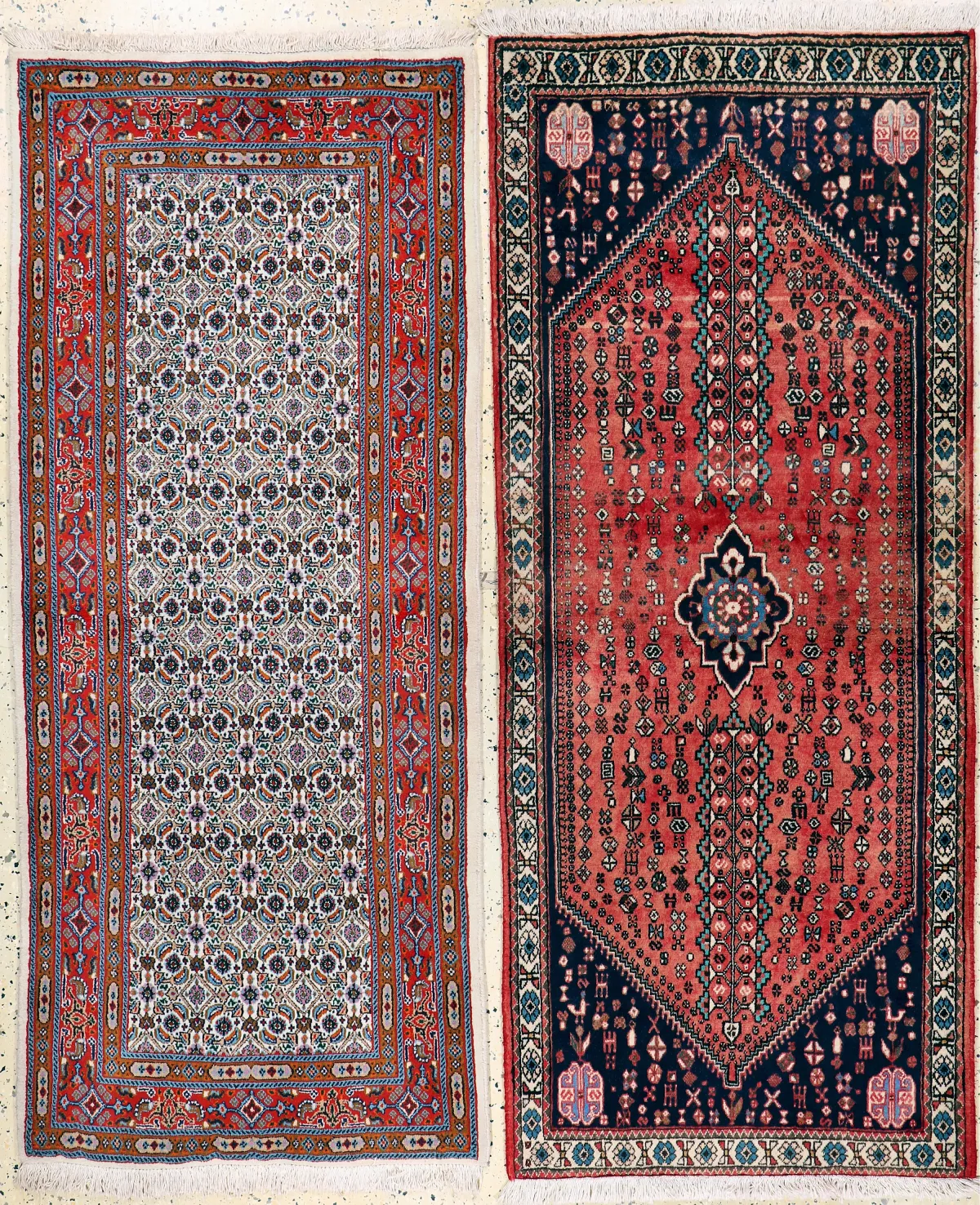 2 lots Mud & Abadeh, Perzië, eind 20e eeuw, wol op katoen, ca. 200 x 80 cm, Abadeh