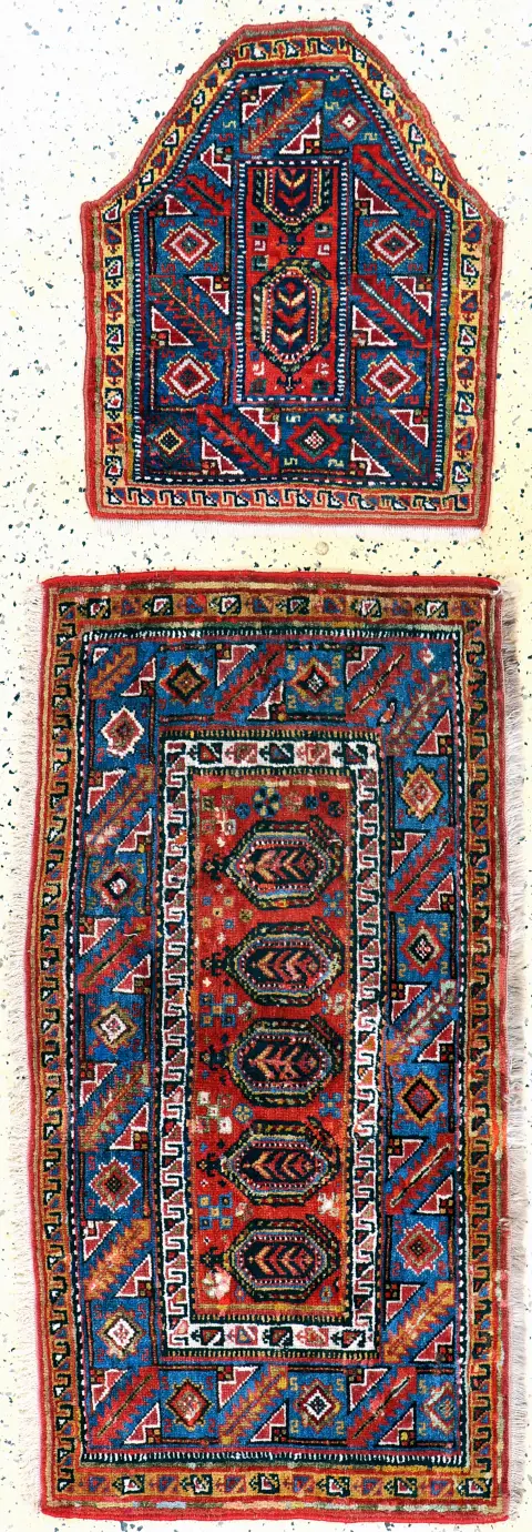 2 лота части Мешгин Мафраш, Персия, ок. 1900, шерсть на шерсти, ок. 124 x 64 см &
