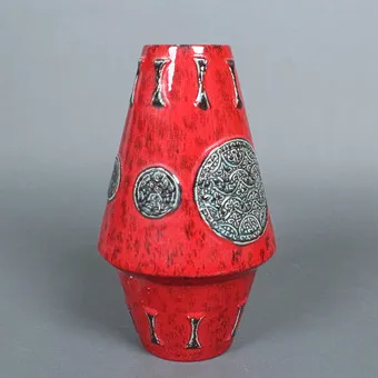 Brutalist floor vase from the 1970s.