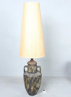 Floor lamp, ceramic, 1970s.
