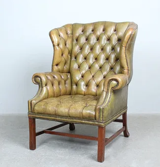 Chesterfield Wing Back Chair / كرسي بمساند ذراعين / Lounge Chair، جلد، خشب.