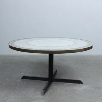 BERTHOLD MÜLLER-OERLINGHAUSEN. Round coffee table / tile table with mosaic pattern.