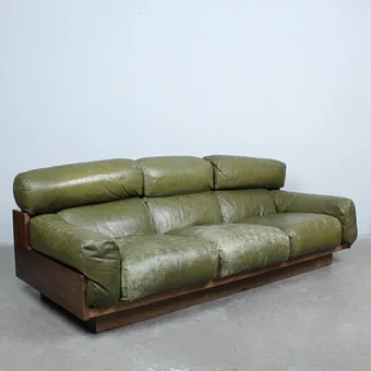 Mid-Century, Dreisitzer der 1970er, Finnland.