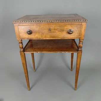 Table d'appoint Biedermeier, 19e s., bois.