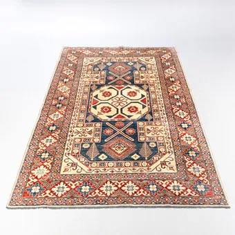 Dywan kazak ok. 326x226cm.
