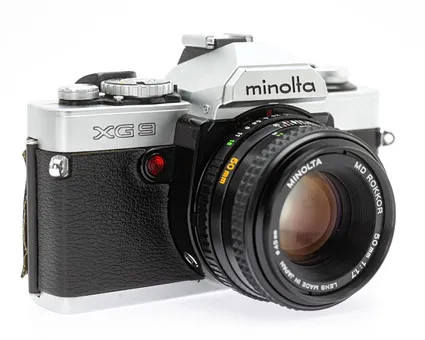 Minolta XG 9, 35mm SLR camera (SN 9103020) with Minolta Lens MD Rokkor-PF 1:1.7/50mm (SN 5148218).