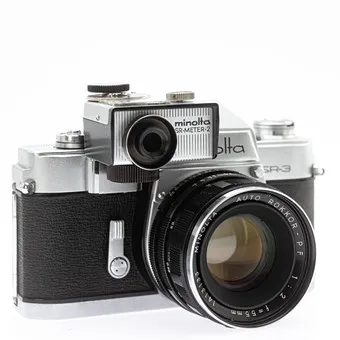 Minolta SR-3, 35mm spiegelreflexcamera (SN1423896) met Minolta Auto Rokkor - PF 1:2/55mm (SN 1413133) objectief en Minolta SR-Meter-2 lichtmeter