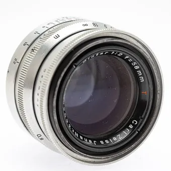 Carl Zeiss Jena Biotar T 1:2/58mm (SN 3404641) objectif pour monture M42.