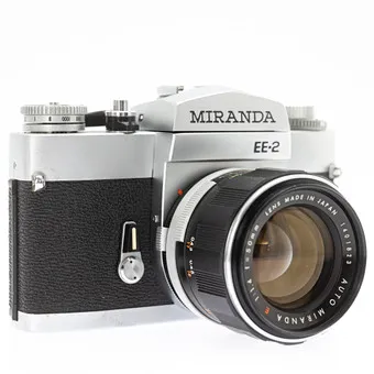 Miranda EE-2, 35mm spiegelreflexcamera (SN 9310714) met Auto Miranda E 1:1,4 / 50mm (SN 1401823) objectief.