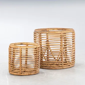 Two bamboo baskets / laundry baskets, 1960s-1970s (2).