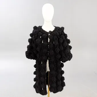 CHANEL. Cardigan.