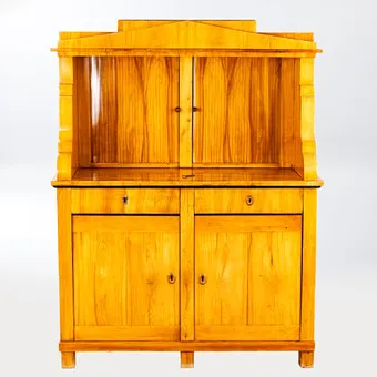 Biedermeier top cabinet, cherry wood, Southern Germany, circa 1820.