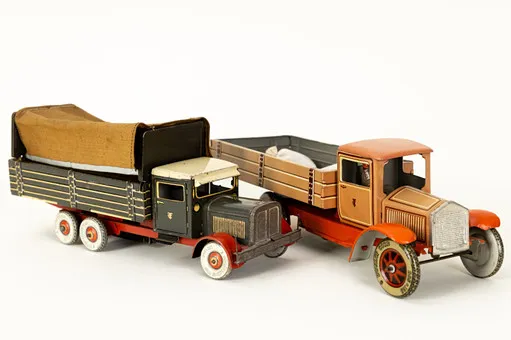 Tippco, LKW mit Plane und Kipper, 20. Jh. (2).