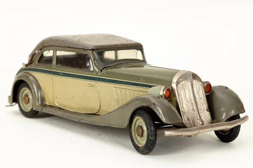 KARL BUB. Limousine, Nuremberg, 1930s.
