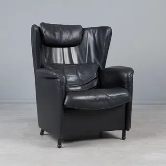 DE SEDE. Fauteuil / Armchair, model 'DS23', leer, jaren 1980, Zwitserland.
