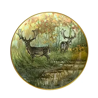 HANNES LIEDERLEY. LIMITED PORSELEINEN BORD "2 KAPITALE" VAN AK KAISER PORZELLAN.