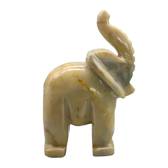 Olifantenfiguur van natuursteen.