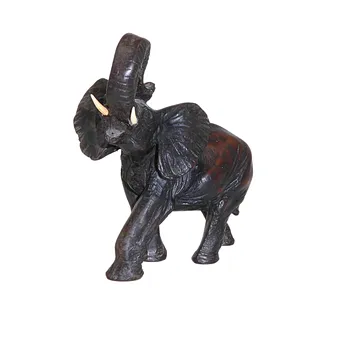 SKULPTUR EINES ELEFANTEN, GESCHNITZTES HARTHOLZ.