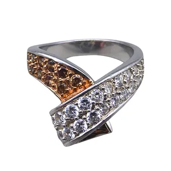 Bague enroulée en argent 925 avec pierres blanches et brunes