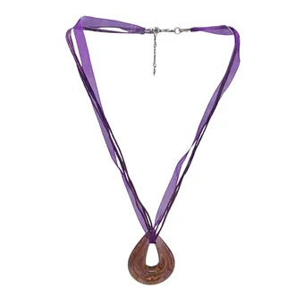 Paarse ketting met Murano glazen hanger.