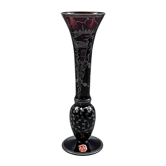DESIGNERVASE AUS DUNKELROTEM GLAS MIT 925ER-SILBERMALEREI.