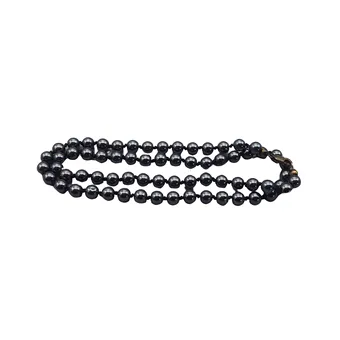 Collier de perles d'hématite avec fermoir en argent 925.