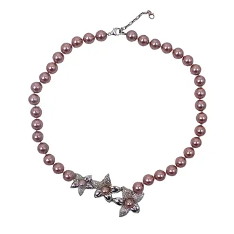 PFEFFINGER PERLENHALSKETTE MIT BLUMEN-ELEMENTEN UND 925ER SILBER-VERSCHLUSS.