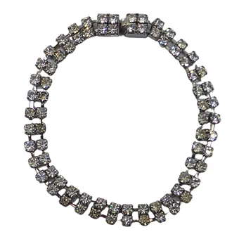 ZWEIREIHIGES STRASSARMBAND.