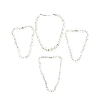 KONVOLUT AUS VIER PERLENKETTEN, TEILS MIT STRASS.