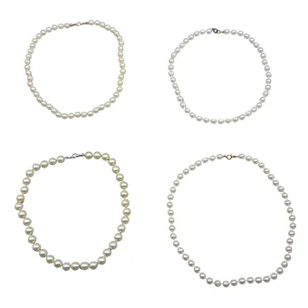 SET AUS VIER PERLENKETTEN.