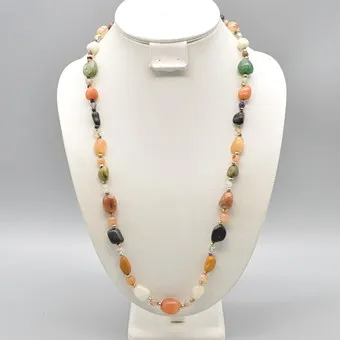 EDELSTEIN-MIX-COLLIER, POLIERTE PERLEN, SCHRAUBVERSCHLUSS, 20. JAHRHUNDERT.