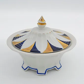 Dekseldoos van porselein van Jacob Hertel Rehau, Art Deco, blauw en goud, handbeschilderd, jaren 1920, fabrieksmerk op bodem.