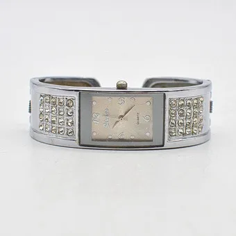 Shuhao ladies' watch as bangle, quartz, vintage circa 2000s.