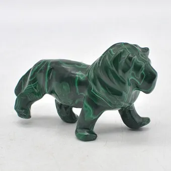 Sculpture africaine en malachite, lion courant, sculptée à la main, petite, 20e siècle.