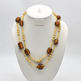 MURANO GLAS UND BEIN, LANGES COLLIER, MIT METALLPERLEN, VINTAGE, CA. 116CM.
