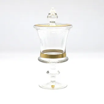 FERDINAND POSCHINGER. ANCIENNE COUPE COUVERTE EN CRISTAL POSCHINGER AVEC DÉCOR EN OR MASSIF. SOUFFLÉE À LA BOUCHE.