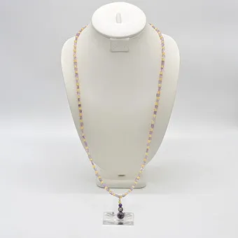 Collier améthyste et héliodore, fermoir et pendentif en argent sterling doré, 20e siècle, env. 78 cm.