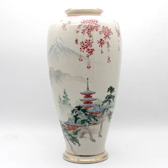 Japanse cloisonné vaas, handgeschilderd, Kobe Japan, midden 20e eeuw.