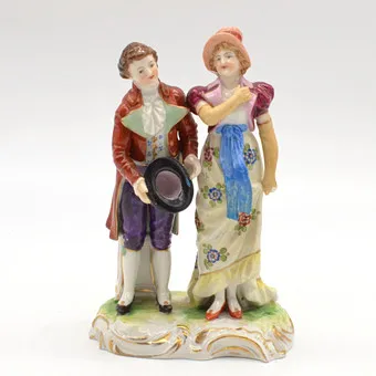 Volkstedt, Anton Müller & Co.. Durynská porcelánová figurka "Pár", rané 20. století, polychromní se zlacením.