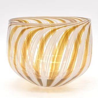 Barovier & Toso. Designschaal, werveldecor, studioglas, Mezza Filigrana, Italië, circa 1970.
