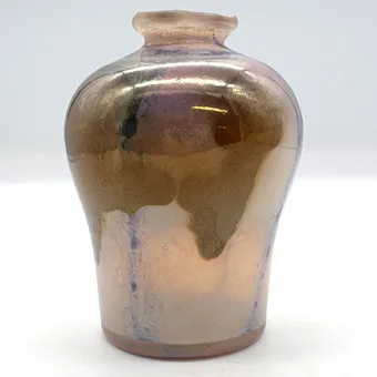 ERWIN EISCH. STUDIO GLASS VASE, MOUTH-BLOWN, SIGNED AND DATED 1986.