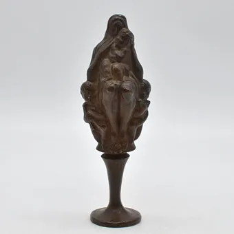 GEORG WRBA (1872-1939). "CARITAS", 1928, BRONZE FIGURE / SEAL, SIGNED ON THE BACK, HEIGHT APPROX. 15.5 CM.
