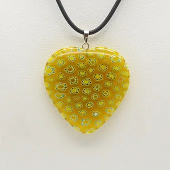 MURANO GLAS KETTING, GEEL HART IN MILLEFIORI, HANDGEMAAKT, VINTAGE.
