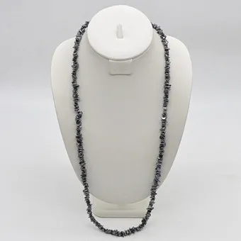 HETEMATIET COLLIER, VINTAGE, MET SLUITING, TOTALE LENGTE CA. 80 CM.
