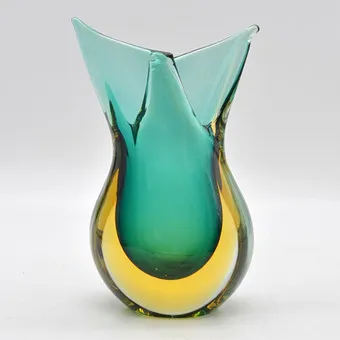 FLAVIO POLI. MURANO DESIGNVAAS, STUDIOGLAS, SOMMERSO, ITALIË, CA. 1950.